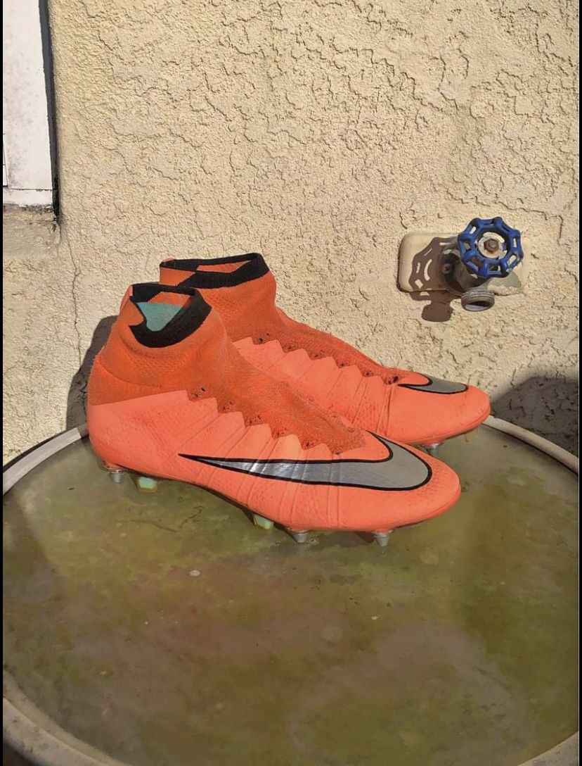 Nike Mercurial superfly 4 for Sale in TX - OfferUp
