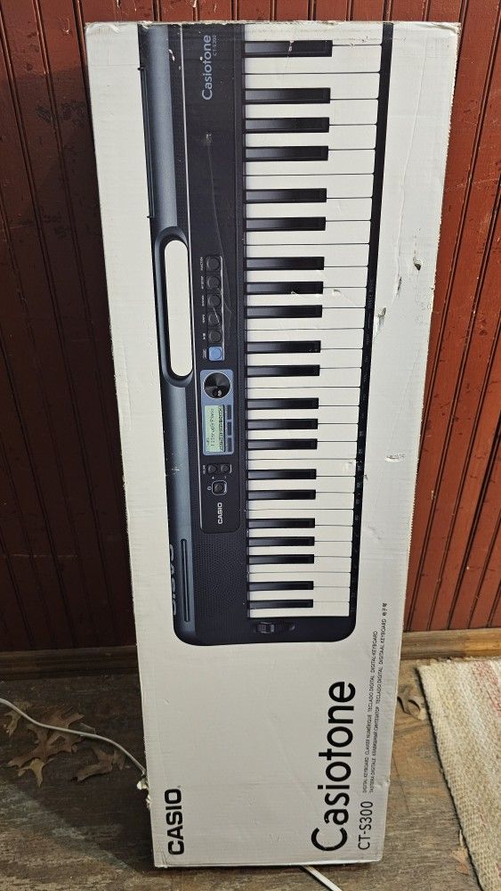 Brand NEW CASIOTONE electric piano