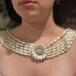 Costume Jewelry Necklace
