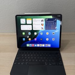 Apple iPad Pro 12.9" 5th Gen 256GB + Magic Keyboard + Apple Pencil 2 Bundle