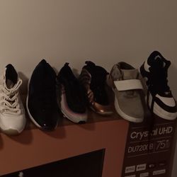 20 Piece  Avg $10 Dollars A Piece Giuseppe Zanotti (Woman )the Rest Mens MOSSIMO .Jordans,Nike,Polo,Aldo,CK