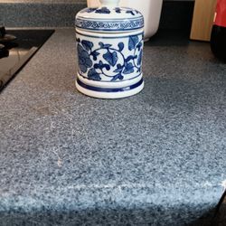 Ceramic Jar with Lid