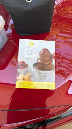 Chocolate fountain