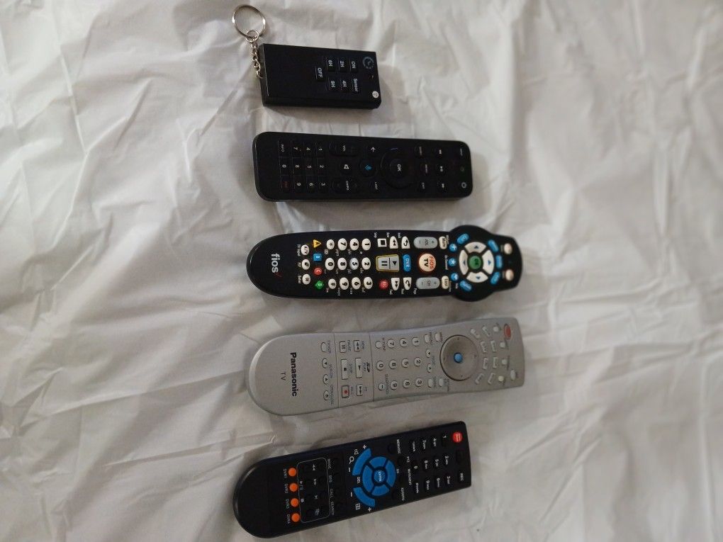 Assorted REMOTES 