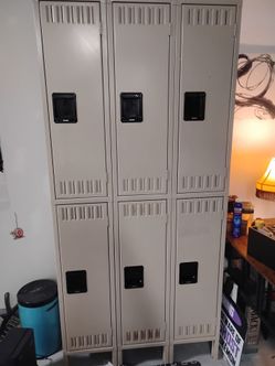 Metal Storage Lockers – 3-Wide Double Tier