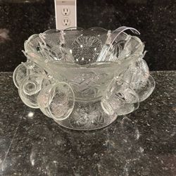 Vintage Punch Bowl  (10 Cups) 