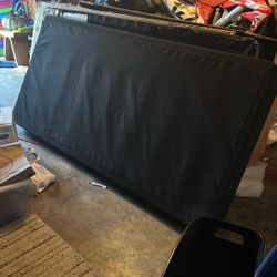 2 Twin Box Springs 