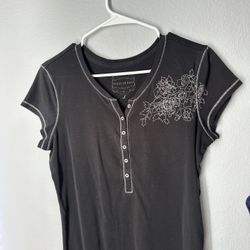 $10 - Medium Woman’s Top