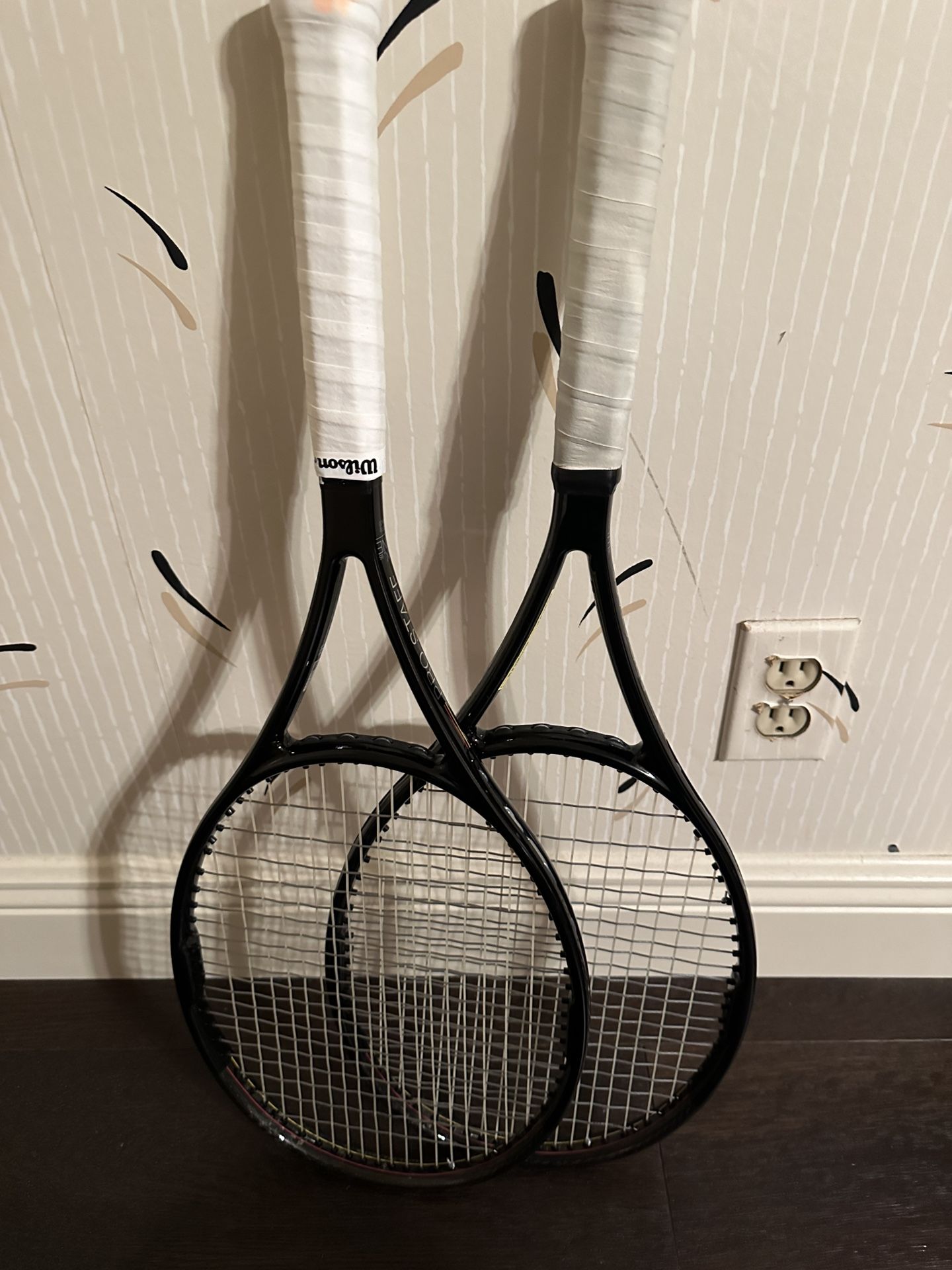 Wilson Pro Staff 95’s 18x20 4 1/4 v13 Pro Labs Tennis Racquets (Roger Federer)