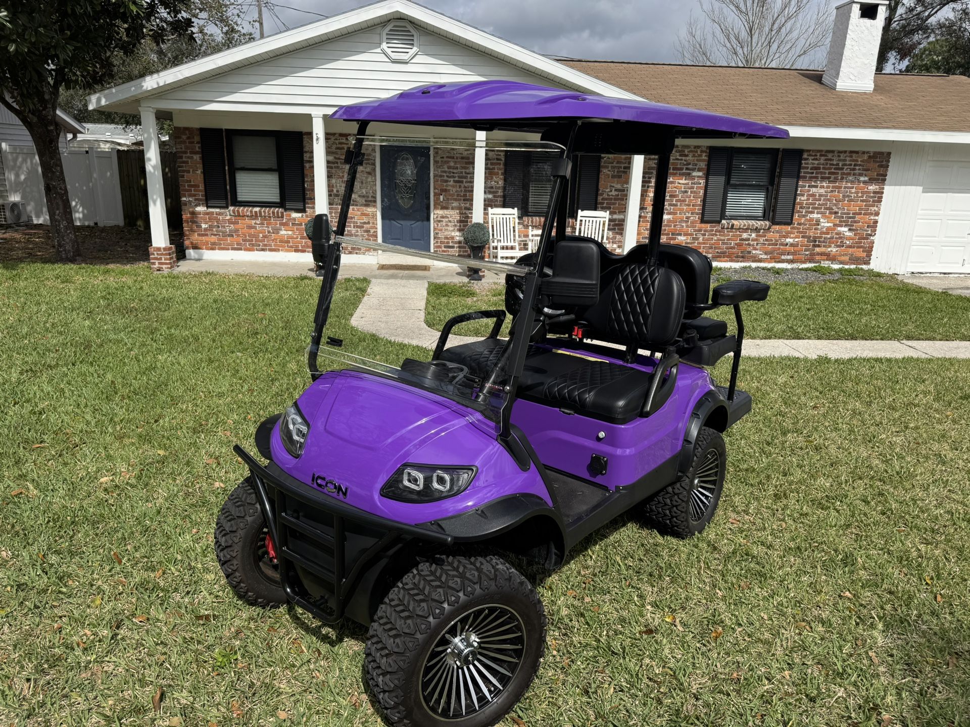 2022 Icon I40L Golf Cart