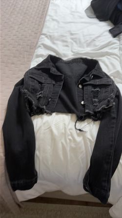 Black jean jacket size medium.
