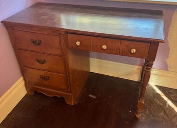 Vintage Left-Handed Writing Desk – 6 Drawers – $150