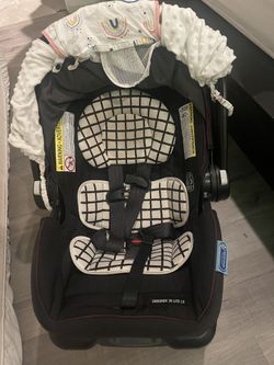 Baby Carseat Crago