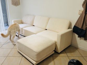 Cream Sectional Sofa with Ottoman