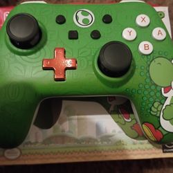 Yoshi Nintendo Switch Wired Controller 
