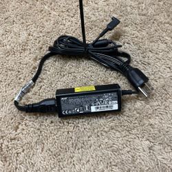 Original Acer 45W AC Adapter Charger (model PA-1450-26) 3.0mm x 1.0mm Barrel