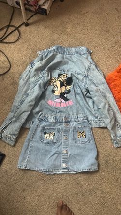 2 piece Minnie Mouse outfit