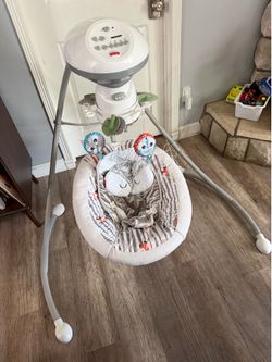 Fisher-Price electric baby swing