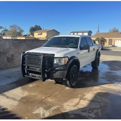 2013 Ford-150 4x4 XL turbo charged