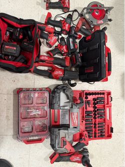 Milwaukee tools