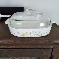 Floral Vintage Corning Ware Casserole Dish & Saucecpans X3