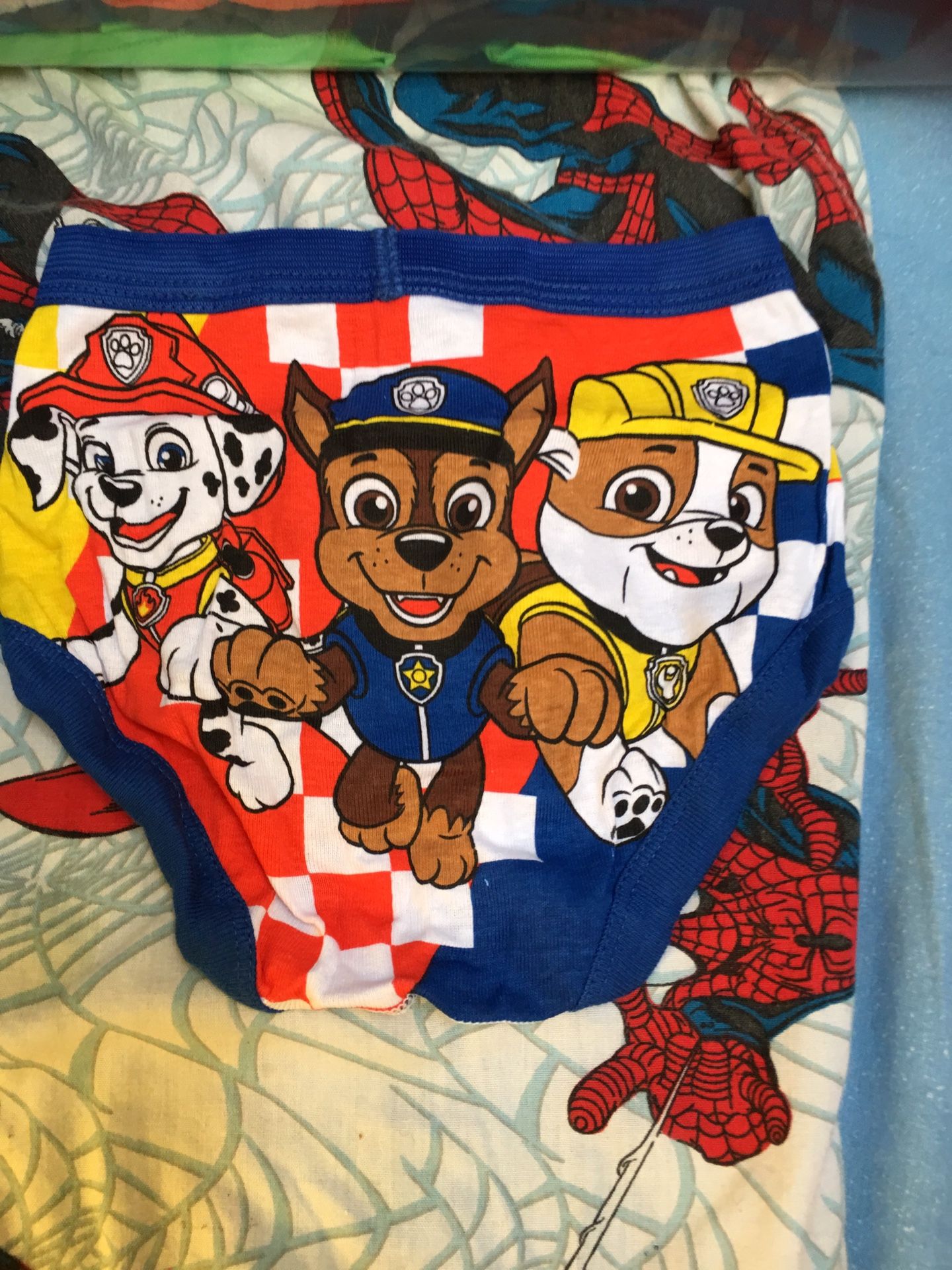 Ropa interior para niños