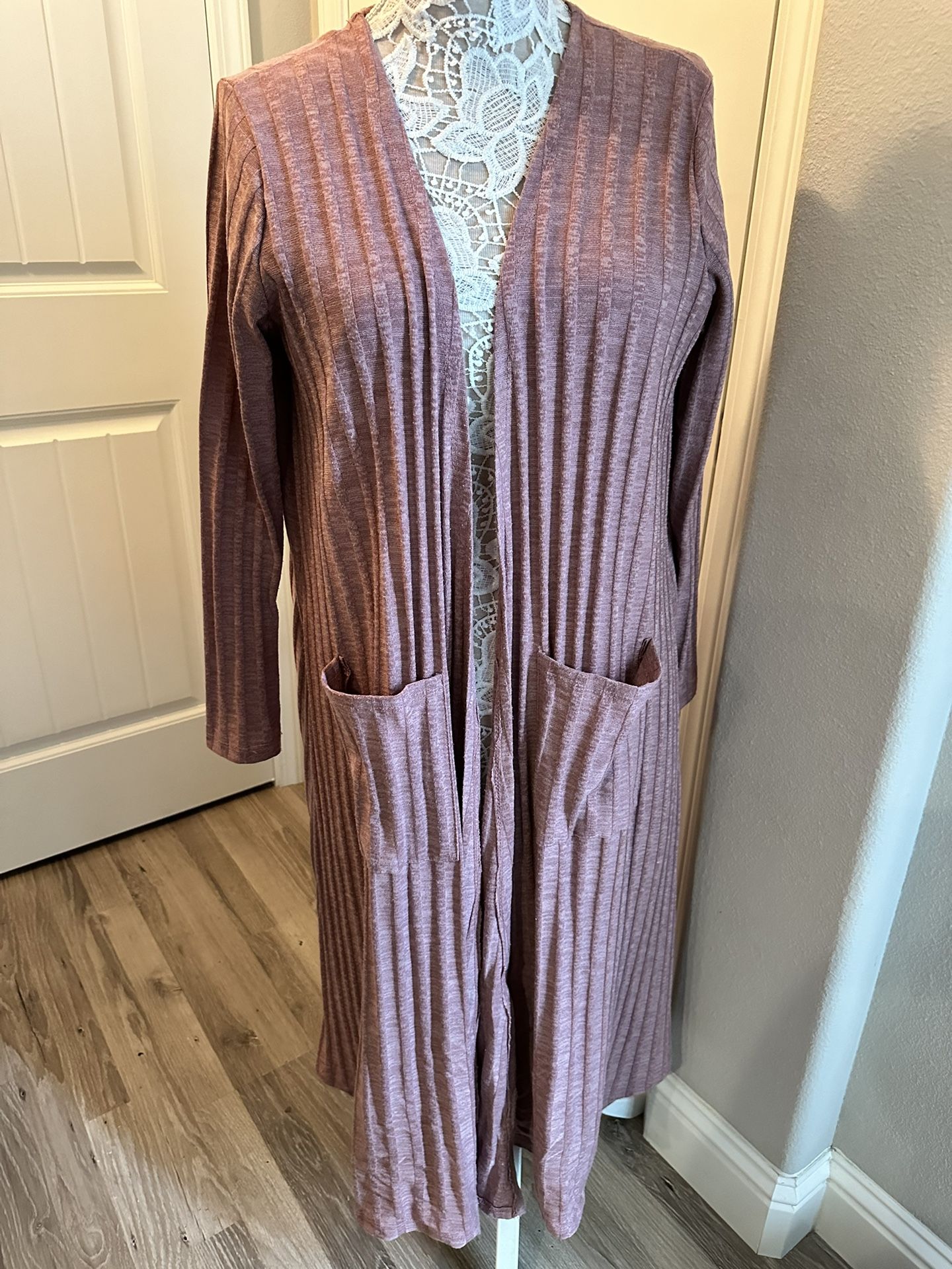 Lularoe Sarah Long Cardigan! (Size L)
