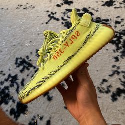 Yeezy Boost 350 V2 Frozen Size 9