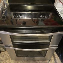 Whirlpool Gold Series Double Over Electric Stove 