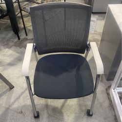 Rolling Office Mesh Guest Chair