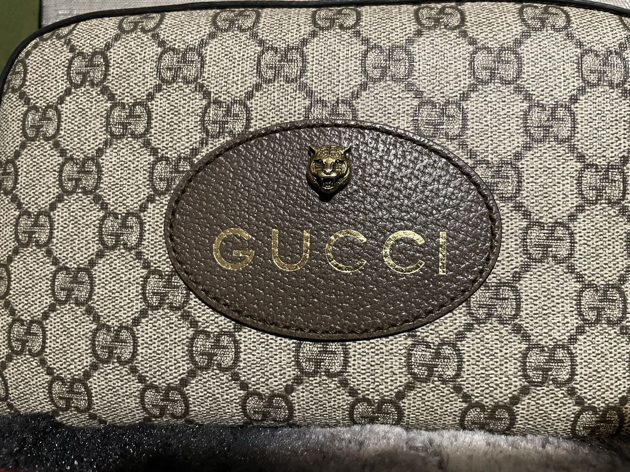 Gucci Neo Vintage GG Supreme Messenger Bag – Cettire