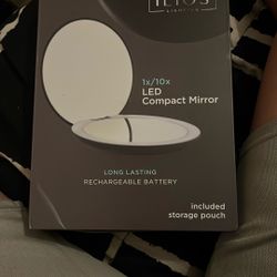 Makeup Mirror For Girls (ILIOS LIGHTING)  