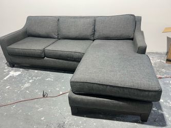 SECTIONAL COUCH SOFA