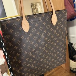Louis Vuitton Carry It Tote with Wristlet 