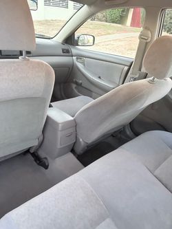 Toyota corola 2003 título limpio