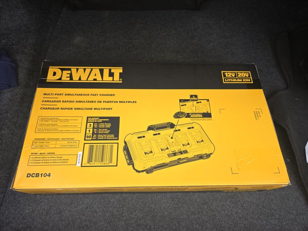 
DEWALT
12V/20V/60V MAX 4-Port Lithium-Ion Battery Charger