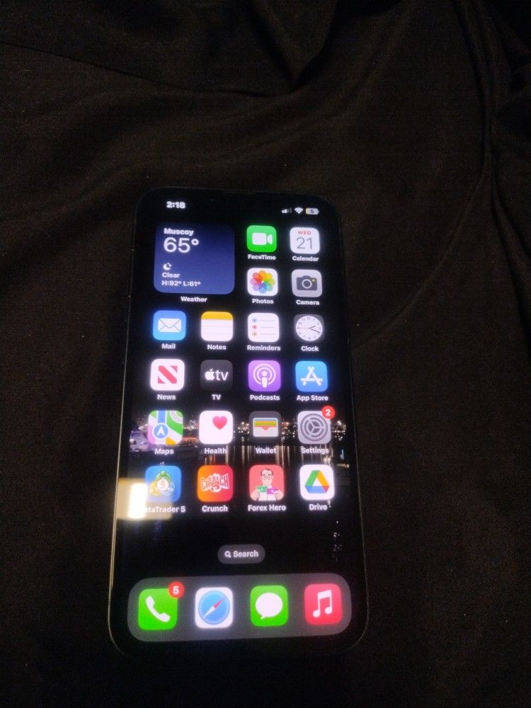 iPhone 13