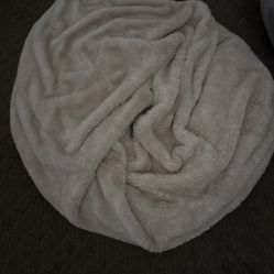 Pottery Barn Teen Cream Faux Fur Bean Bag 