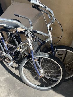 2x Matching Schwinn Jaguar bikes