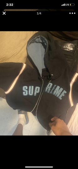 Supreme hoodie
