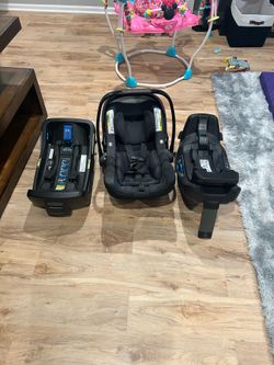 Nuna Car Seat and 2 bases