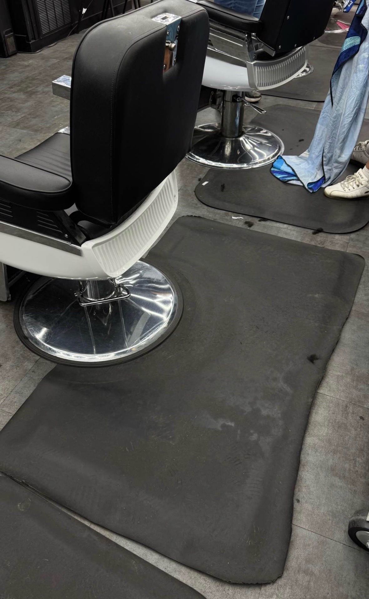 Barber matt $20