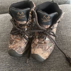 Reeltree Xtra Boy Shoes Size 6 Camouflage