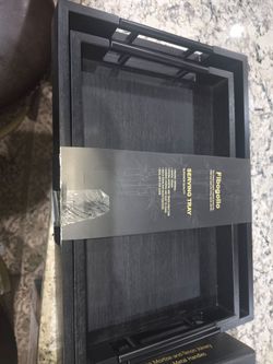 Serving trays Set of 2