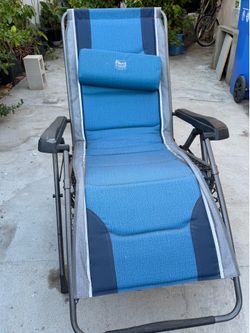 Blue Timber Extendable chair