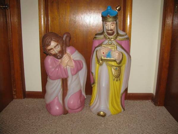 Vintage General Foam Plastics Nativity Figures - Joseph & Wise Man

