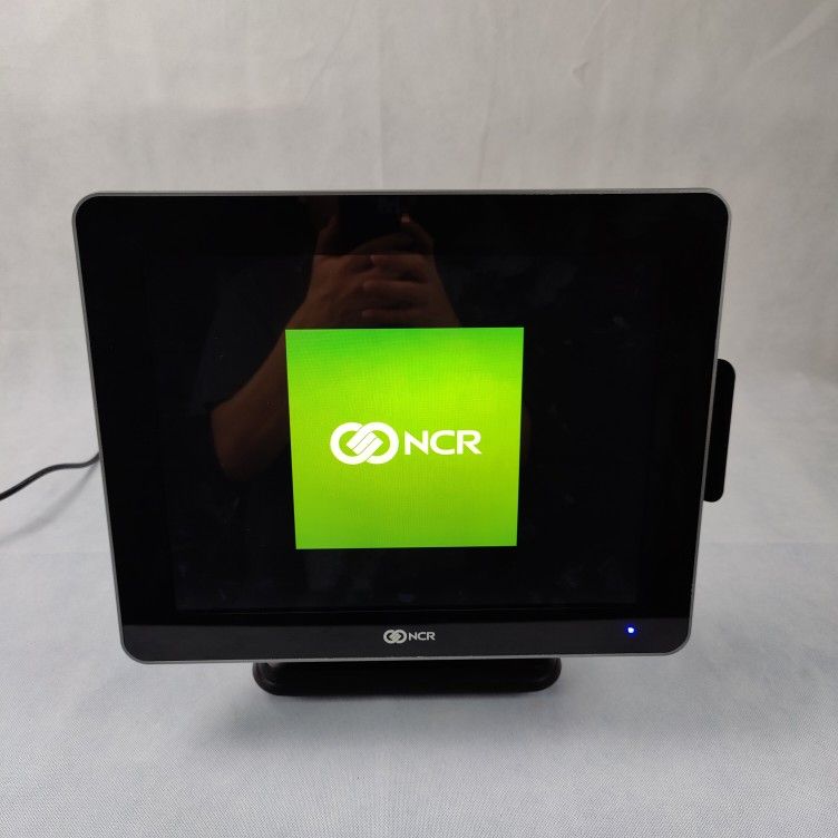 NCR 7761 Radiant P1535 Terminal POS Touch System Win10 MSR Card Reader 8 GB Ram
