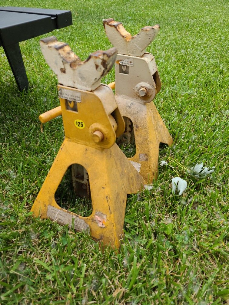 Pair Of 3 Ton Jack Stands
