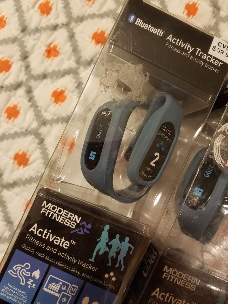 Bluetooth fitness tracker