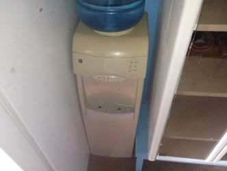 Water Dispenser Hot/Cold